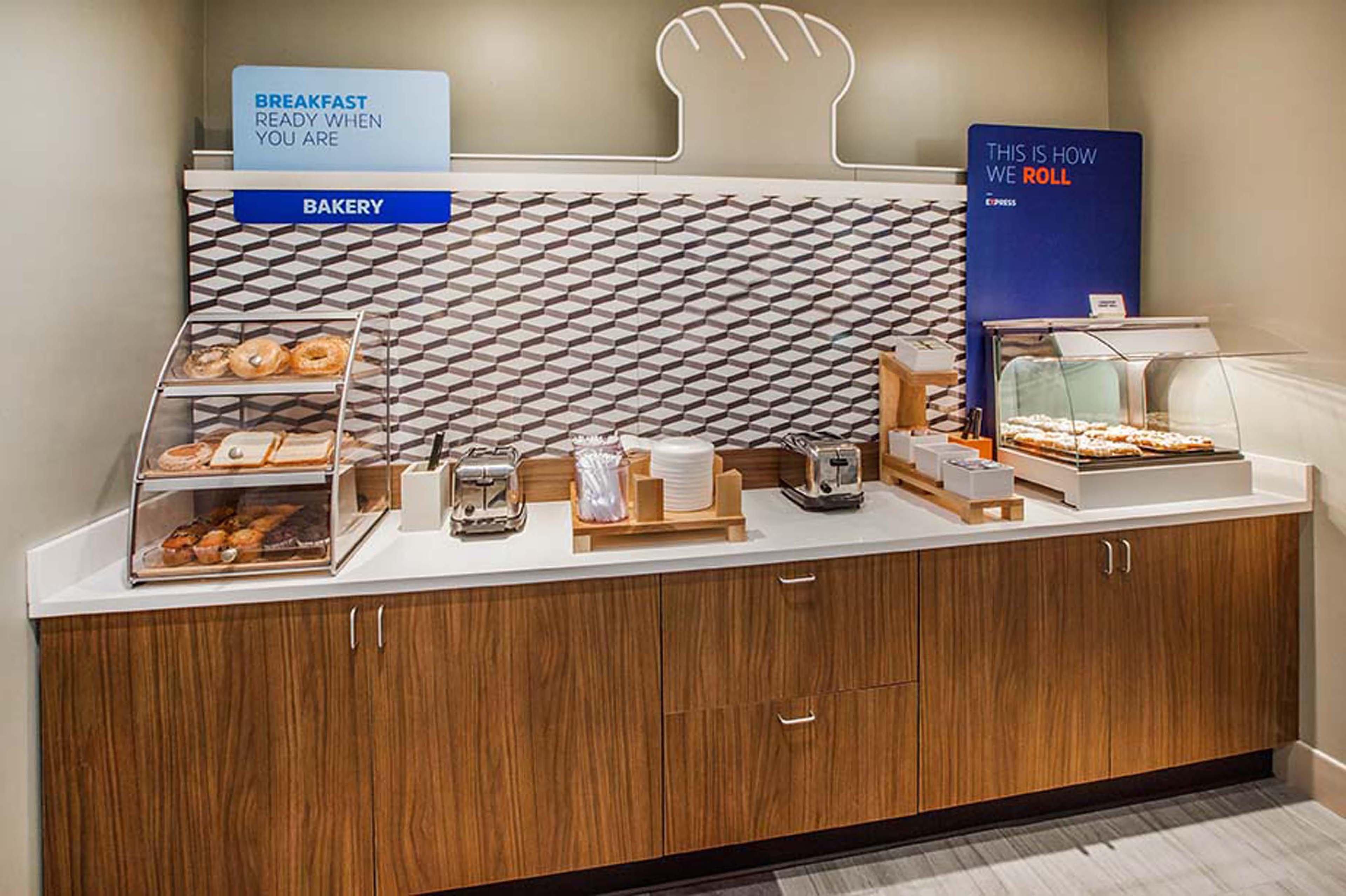 Holiday Inn Express Hotel & Suites Clewiston By Ihg Extérieur photo