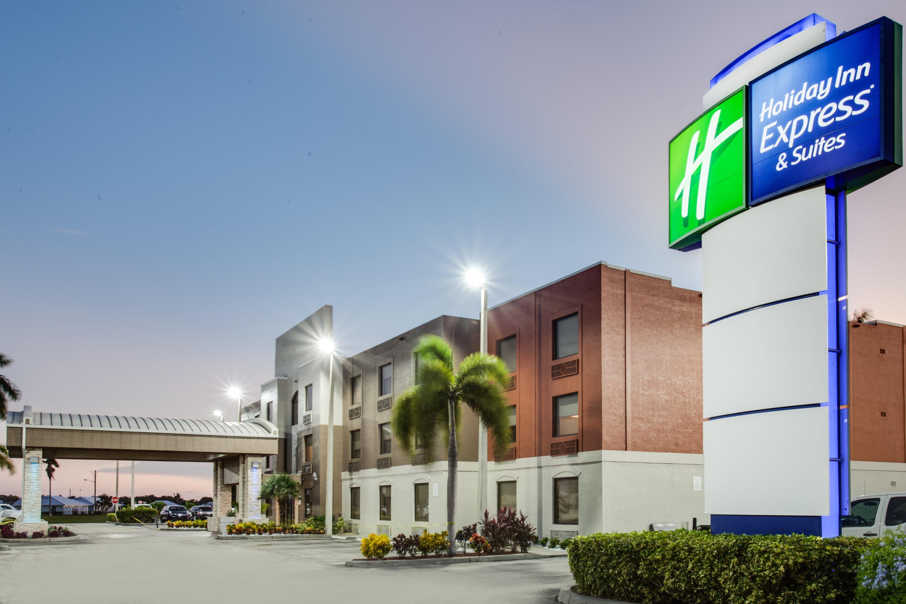 Holiday Inn Express Hotel & Suites Clewiston By Ihg Extérieur photo