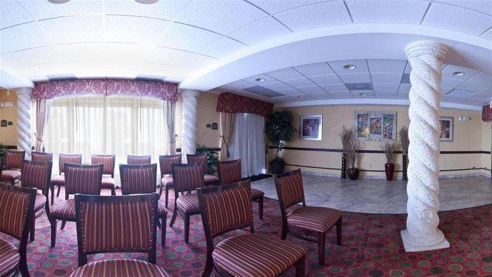 Holiday Inn Express Hotel & Suites Clewiston, An Ihg Hotel Extérieur photo